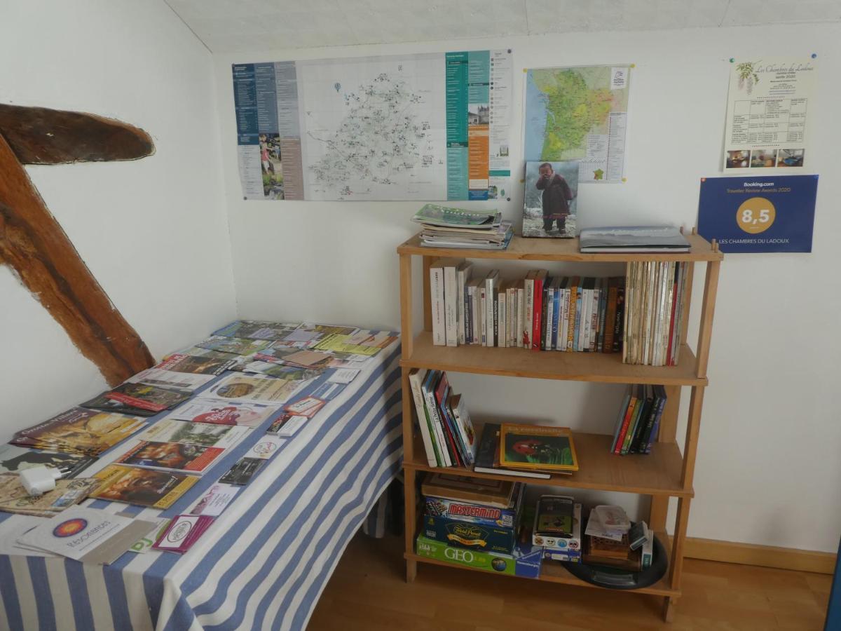 Les Chambres Du Ladoux Sencenac-Puy-de-Fourches Eksteriør billede